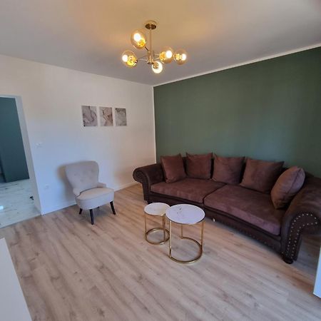 Apartment With View On City Marine Задар Екстериор снимка