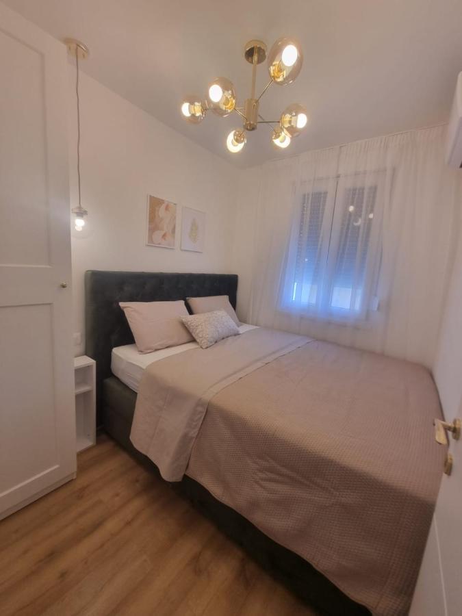 Apartment With View On City Marine Задар Екстериор снимка
