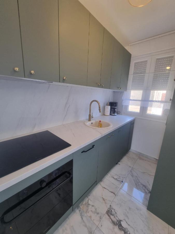 Apartment With View On City Marine Задар Екстериор снимка