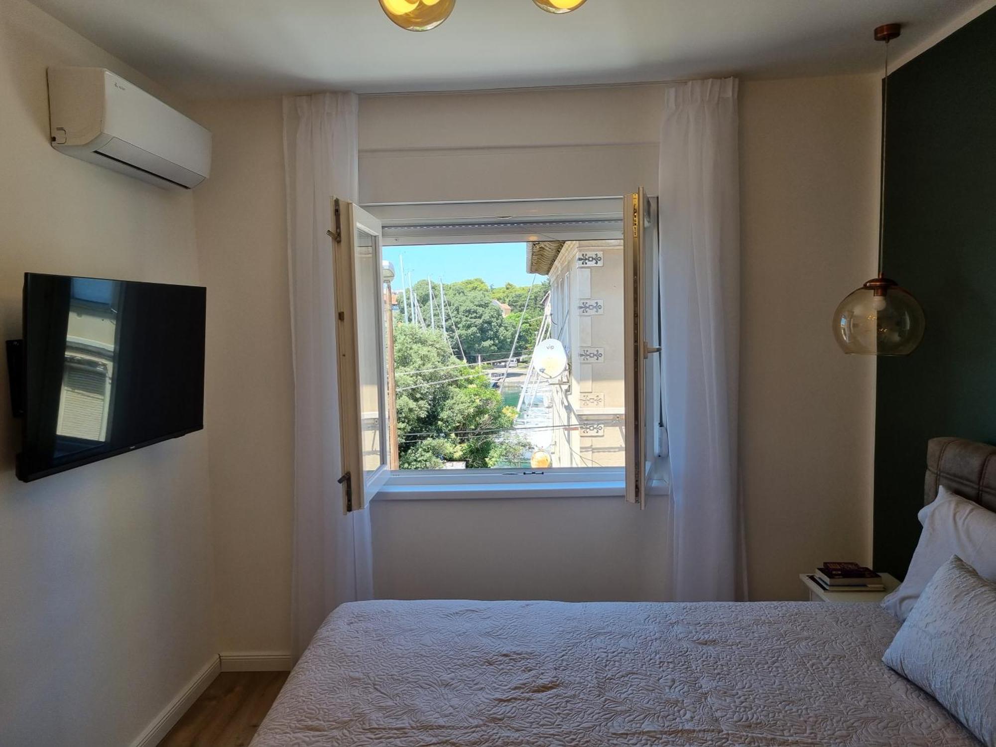 Apartment With View On City Marine Задар Екстериор снимка